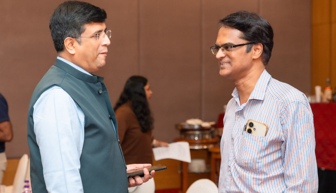 Conference photographer in Mumbai during a presentation