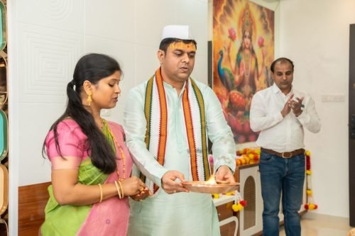 Housewarming photoshoot pune — family celebration captured by Nestled Photography Baner Pune