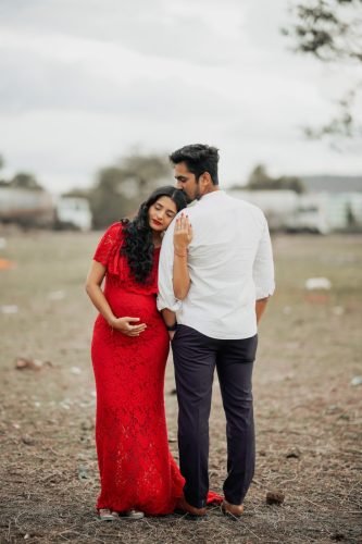 best-maternity-photographer-pune-hills.jpg