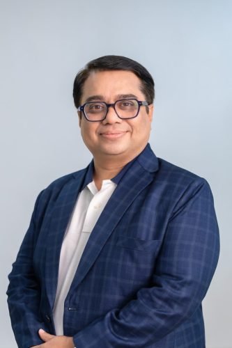 Modern Office Headshot taken at Baner Studio