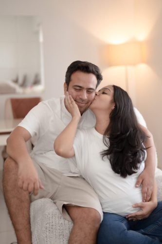 Timeless pregnancy studio portraits in Baner by Nestled.