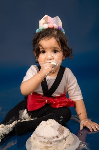 Baby cake smash photography in Baner Pune