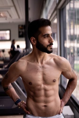 Male physique portfolio by top-rated photographer in Pune.