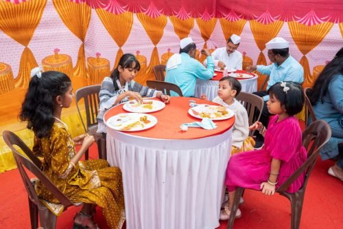 Best housewarming photoshoot pune — emotional family moment by Nestled Photography Baner Pune