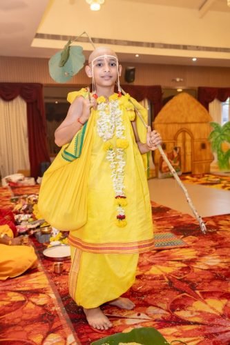 family group shots during upanayana ceremony photoshoot
