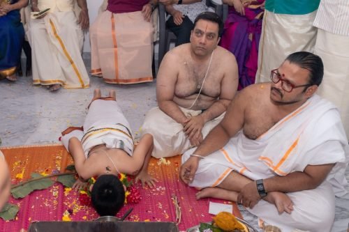 thread-ceremony-photography-in-pune-family-event.jpg