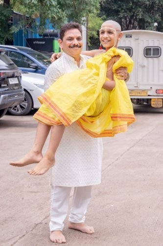 emotional moments in thread ceremony photography